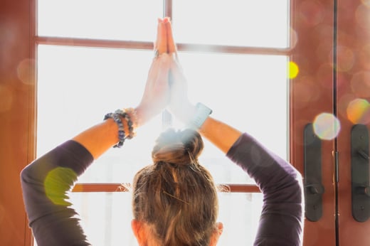 2022_Yoga_Ebrumm-2-scaled