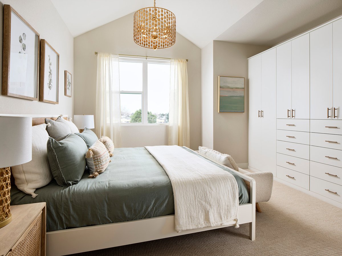 Koelbel_Tava Waters_Plan A_Primary Bedroom_C1