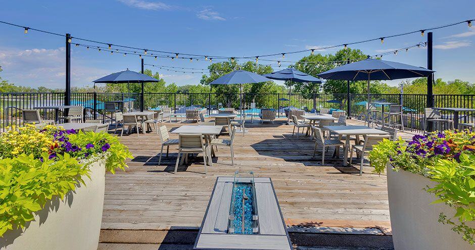 Outdoor-Lounge-01-TAVA-Waters-Denver-CO-8