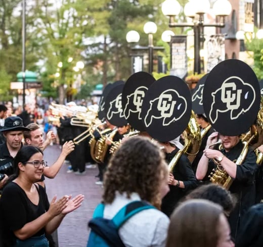 parade-2
